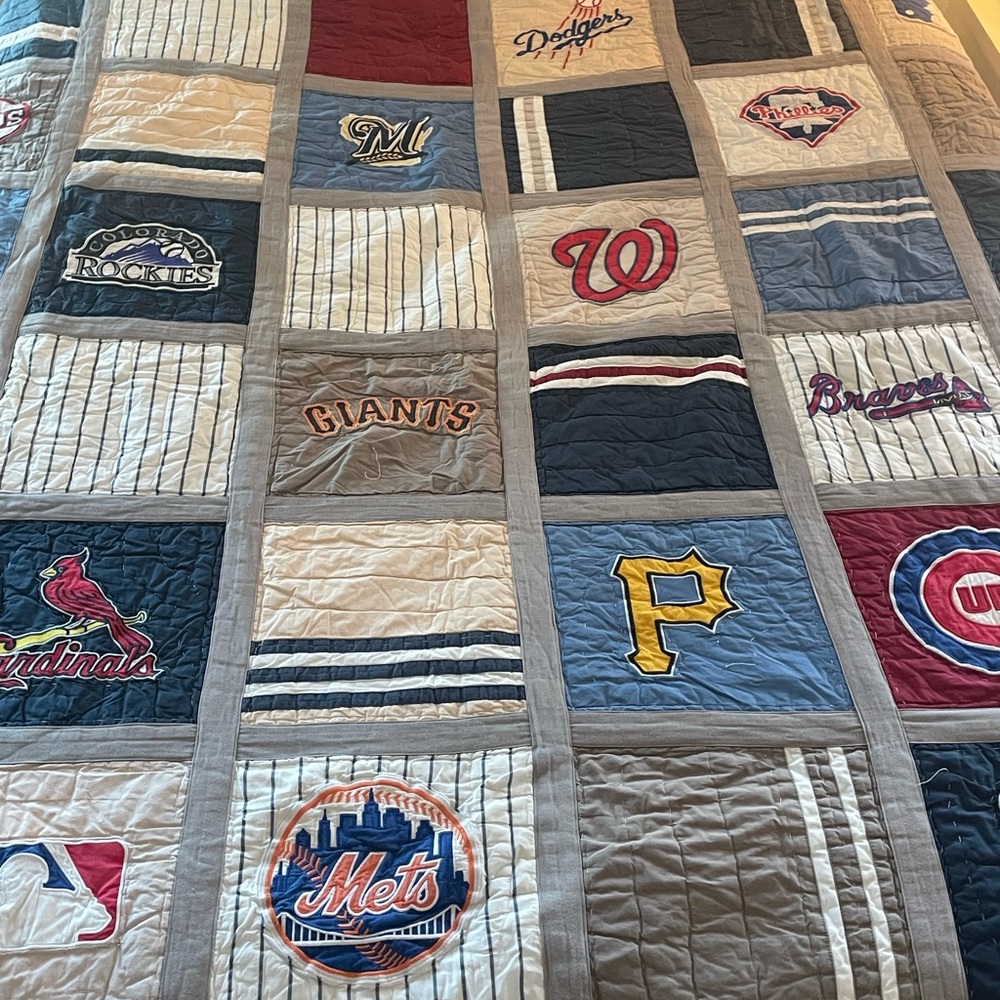 Pottery Barn Teen MLB Logo Patchwork Quilt - Blue, Red, Gray